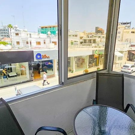 Apartment Cheer Up Apartment, Near To The Finikoudes Larnaca